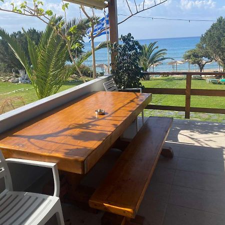 Houmas Apartments Yialos Dış mekan fotoğraf