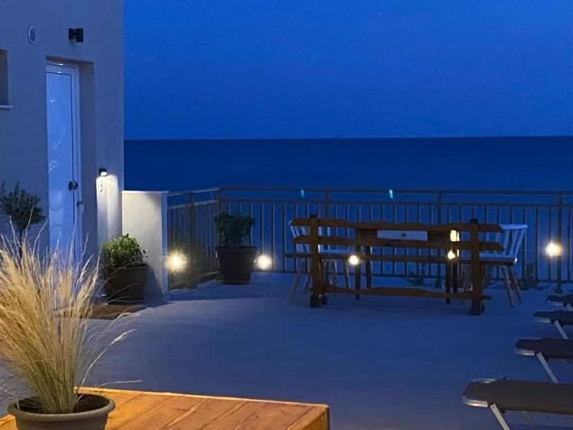 Houmas Apartments Yialos Dış mekan fotoğraf
